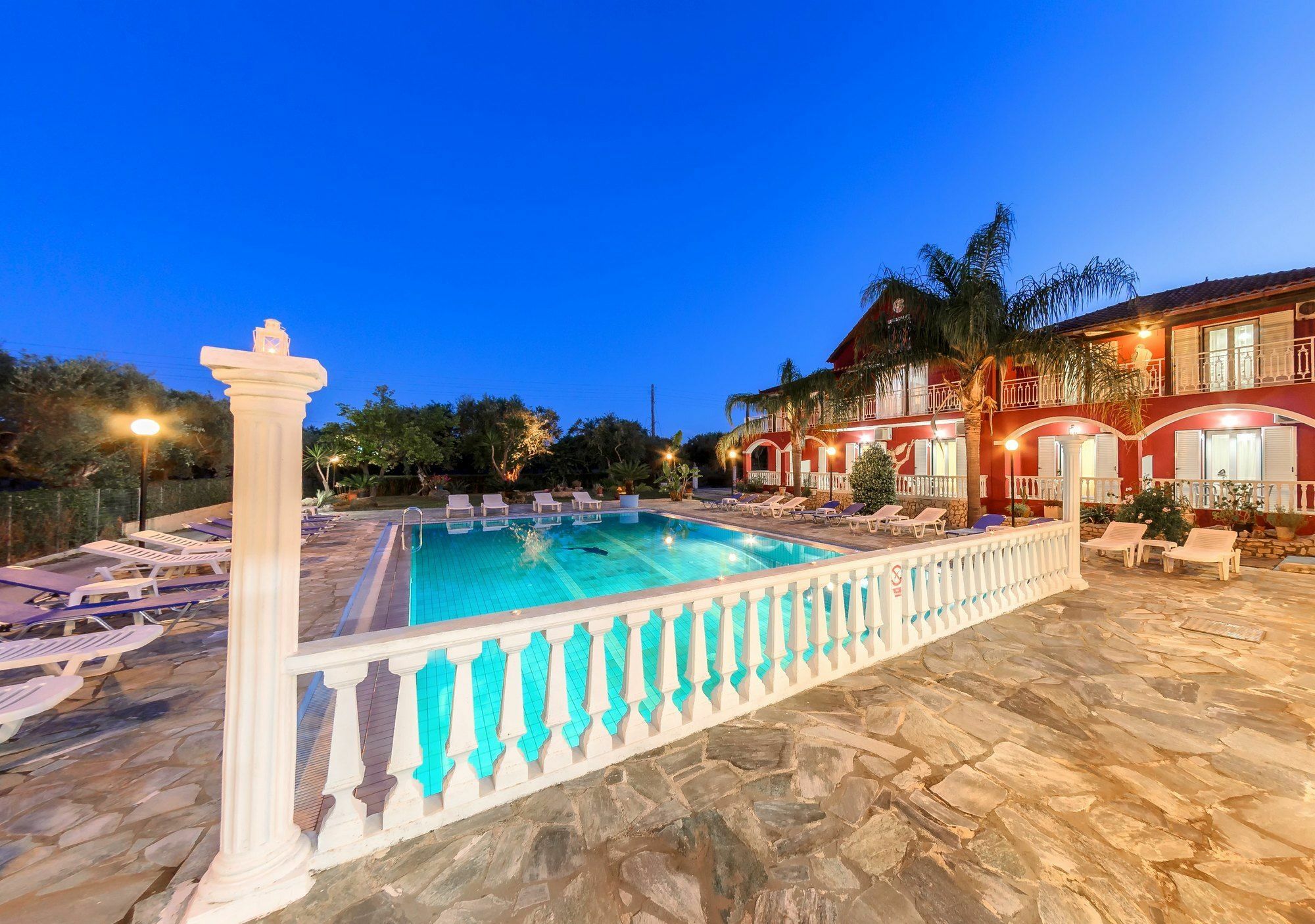 Borsalino Studios & Apartments Лаганас Экстерьер фото