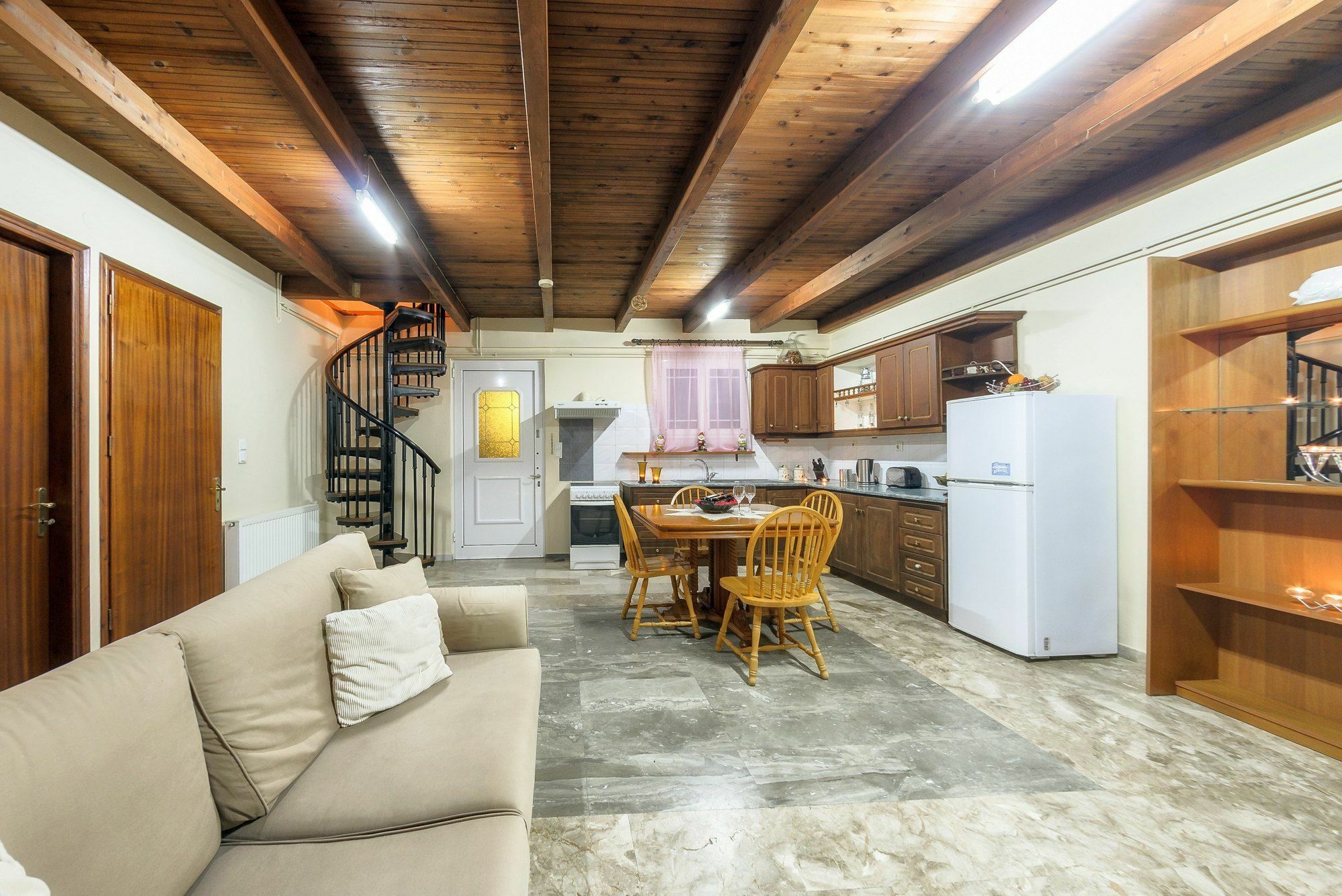 Borsalino Studios & Apartments Лаганас Экстерьер фото