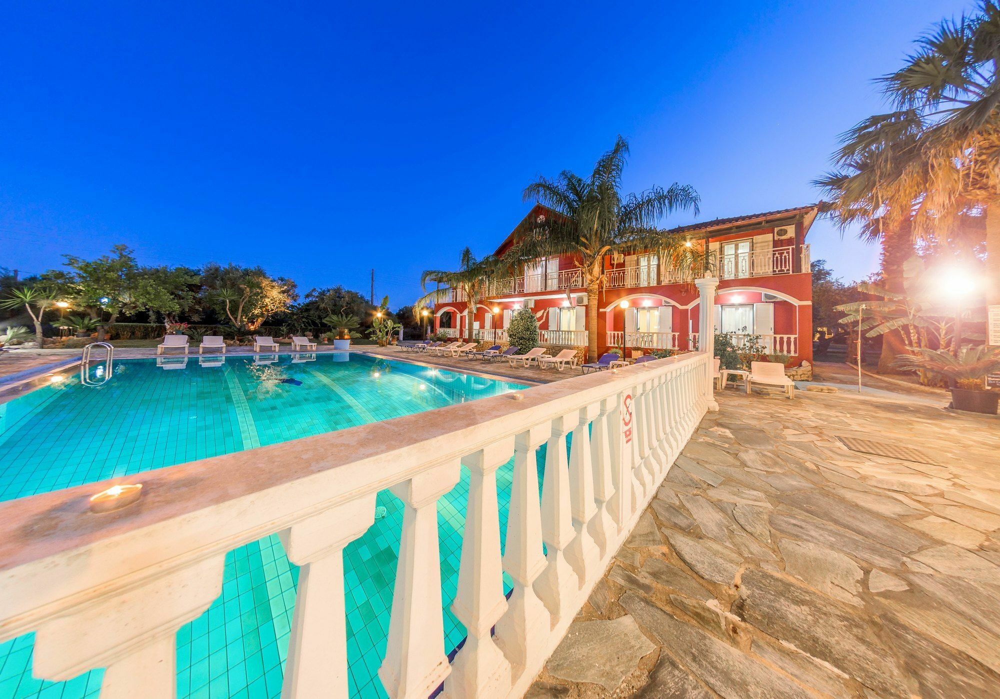 Borsalino Studios & Apartments Лаганас Экстерьер фото